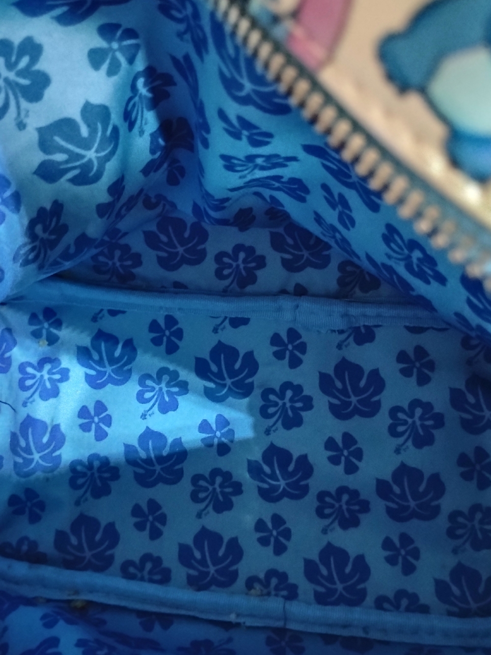 Loungefly Cream and Blue Stitch Snacktime Pattern Kids Mini Backpack - Picture 6 of 7